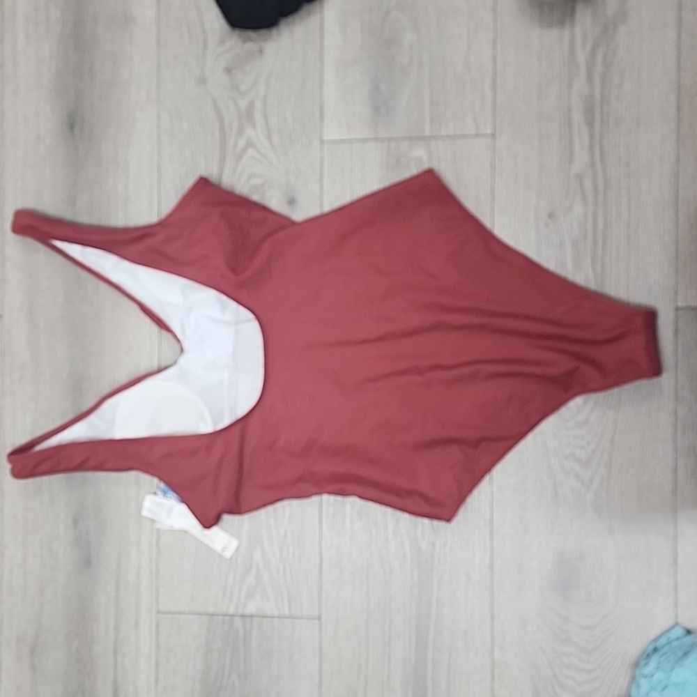 Cupshe Shirred Scoop Back One Piece Swimsuit NWT Size XL - Picture 2 of 5